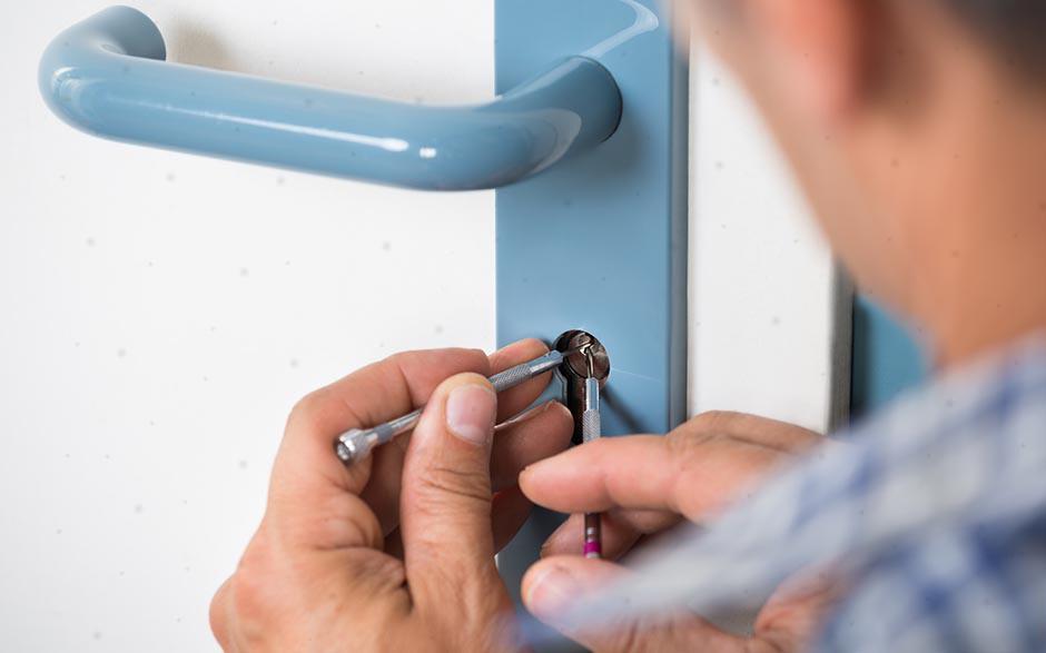 serrurier de qualité Sèvres
